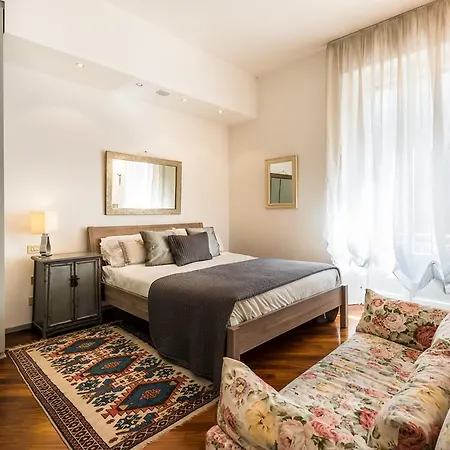 Luxury Designer Penthouse - Elika קומו