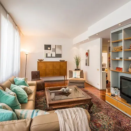 Luxury Designer Penthouse - Elika דירה *