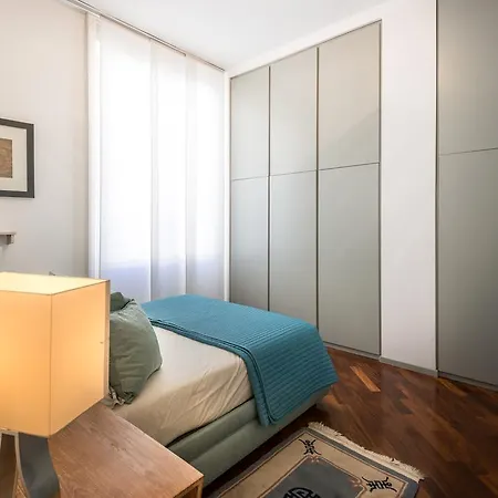 דירה Luxury Designer Penthouse - Elika *